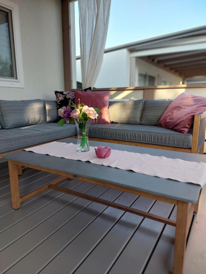 Mobile Home Whit Sea View Lavojesa 德拉格 外观 照片