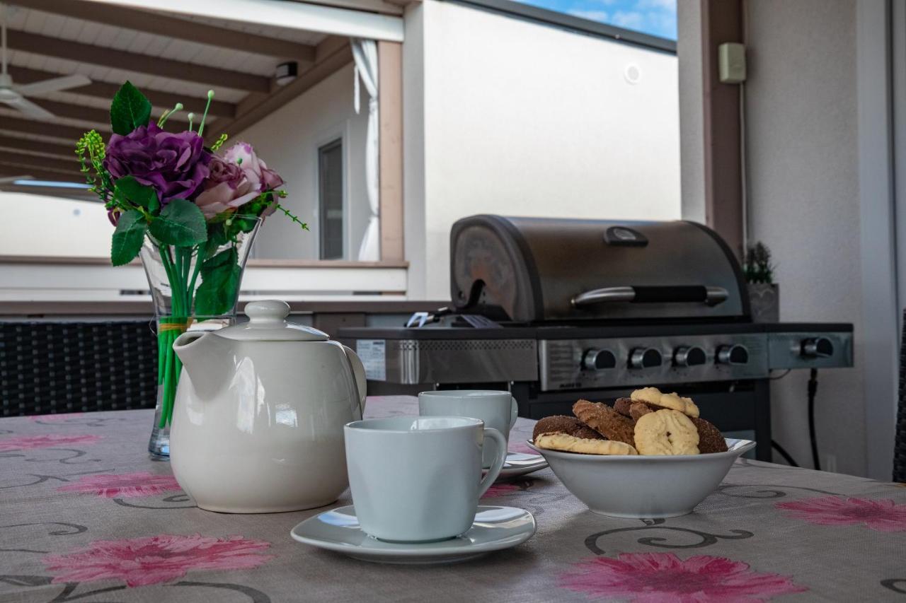 Mobile Home Whit Sea View Lavojesa 德拉格 外观 照片