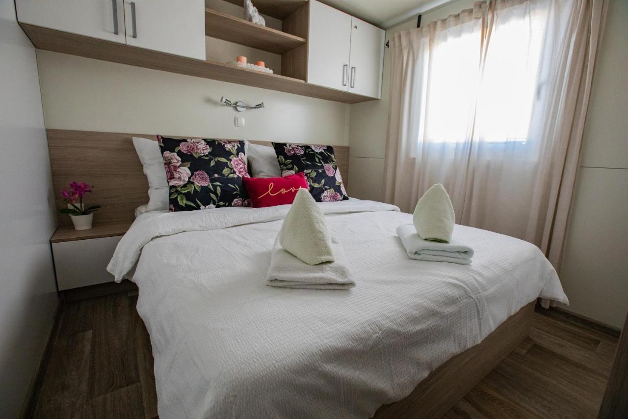 Mobile Home Whit Sea View Lavojesa 德拉格 外观 照片